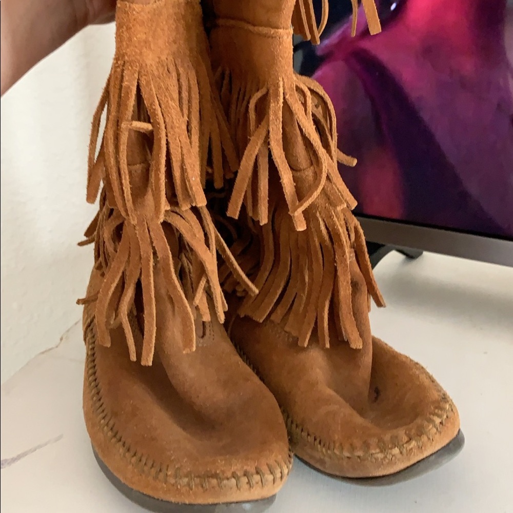 Minnetonka Fringe boots